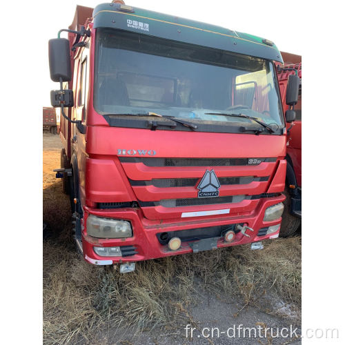 Camion à benne basculante d&#39;occasion de camion HOWO à 10 roues